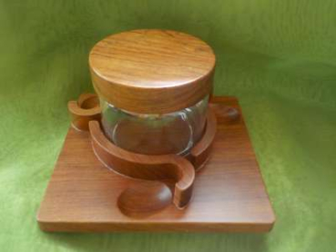 Tabaktopf mit Ablage f. 3 Pfeifen €115,00
